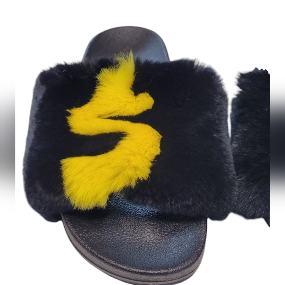 Cape Robbin Slides Faux Fur - Picture 14 of 16